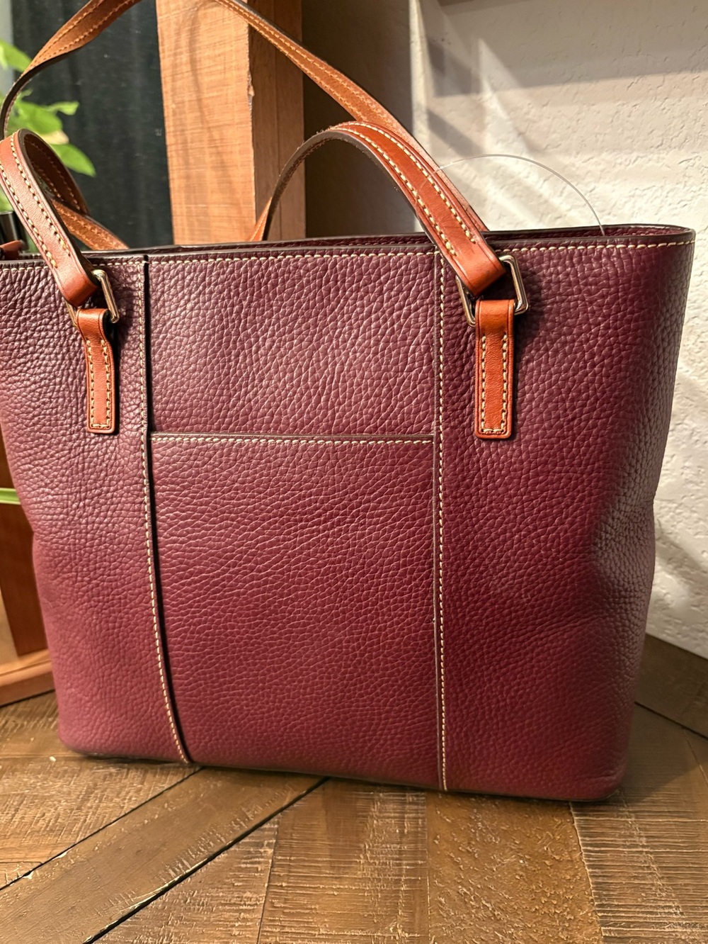 Dooney & Bourke Pebble Grain Shopper Tote Burgundy Wine Leather NWOT - Picture 6 of 12